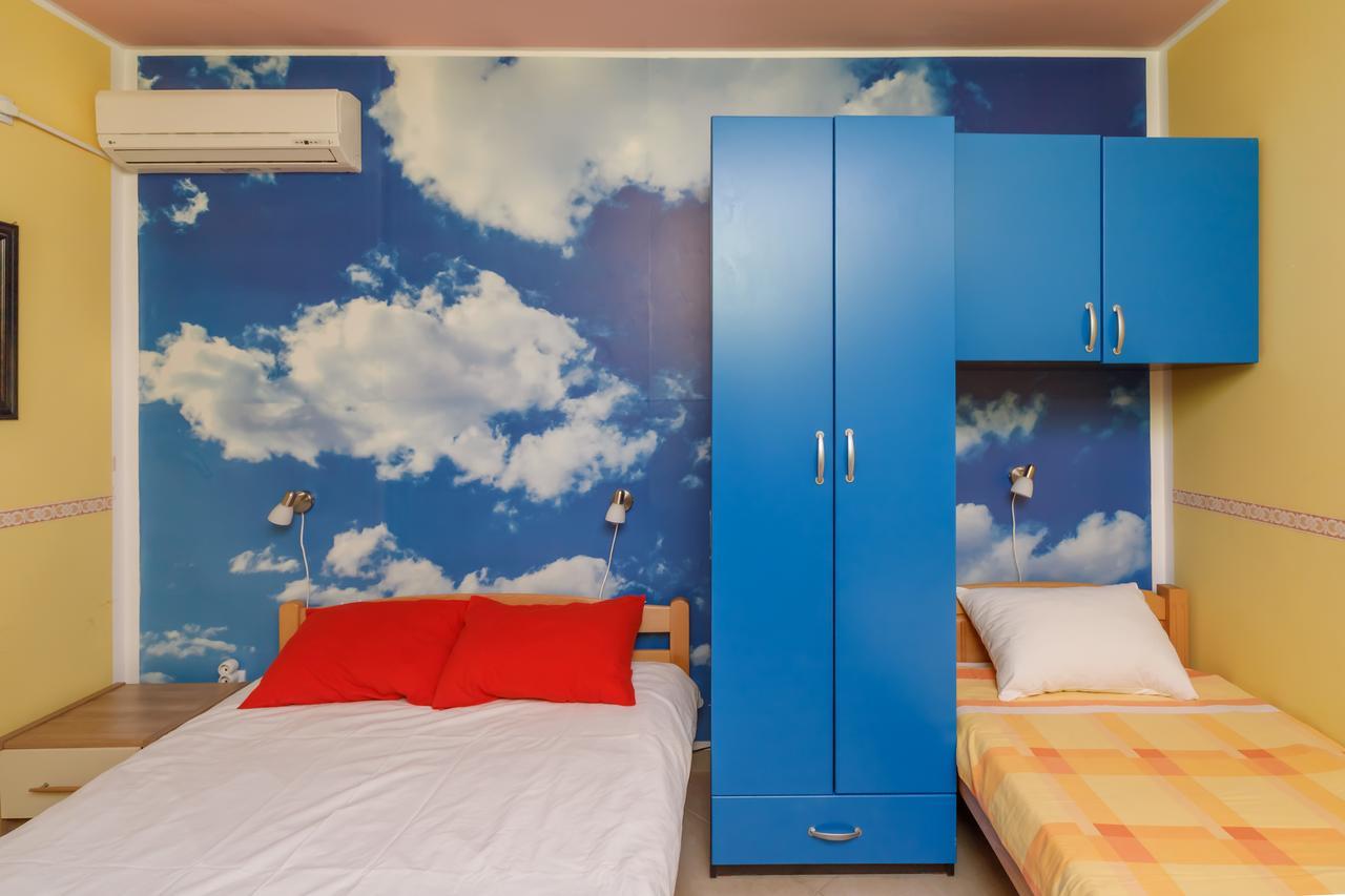 Apartments Coral Котор Екстер'єр фото