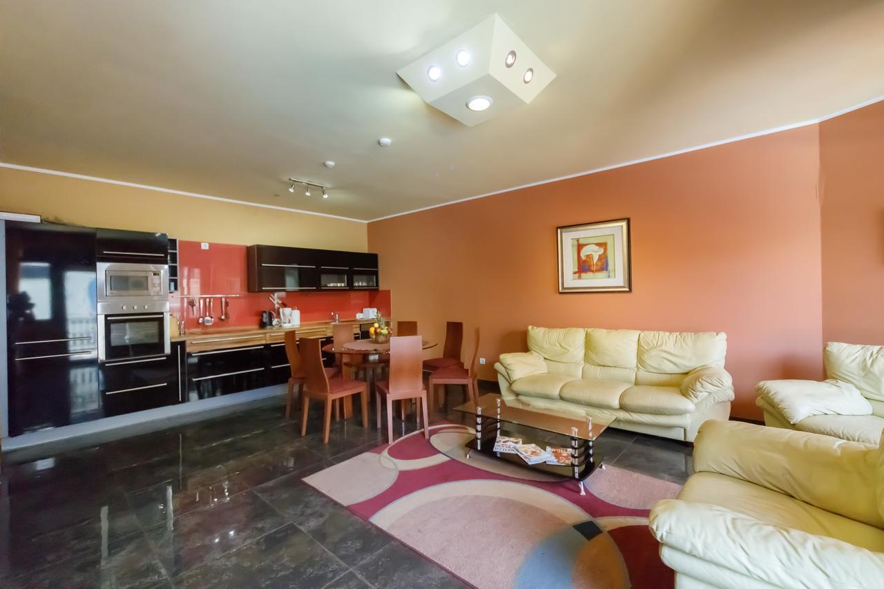 Apartments Coral Котор Екстер'єр фото